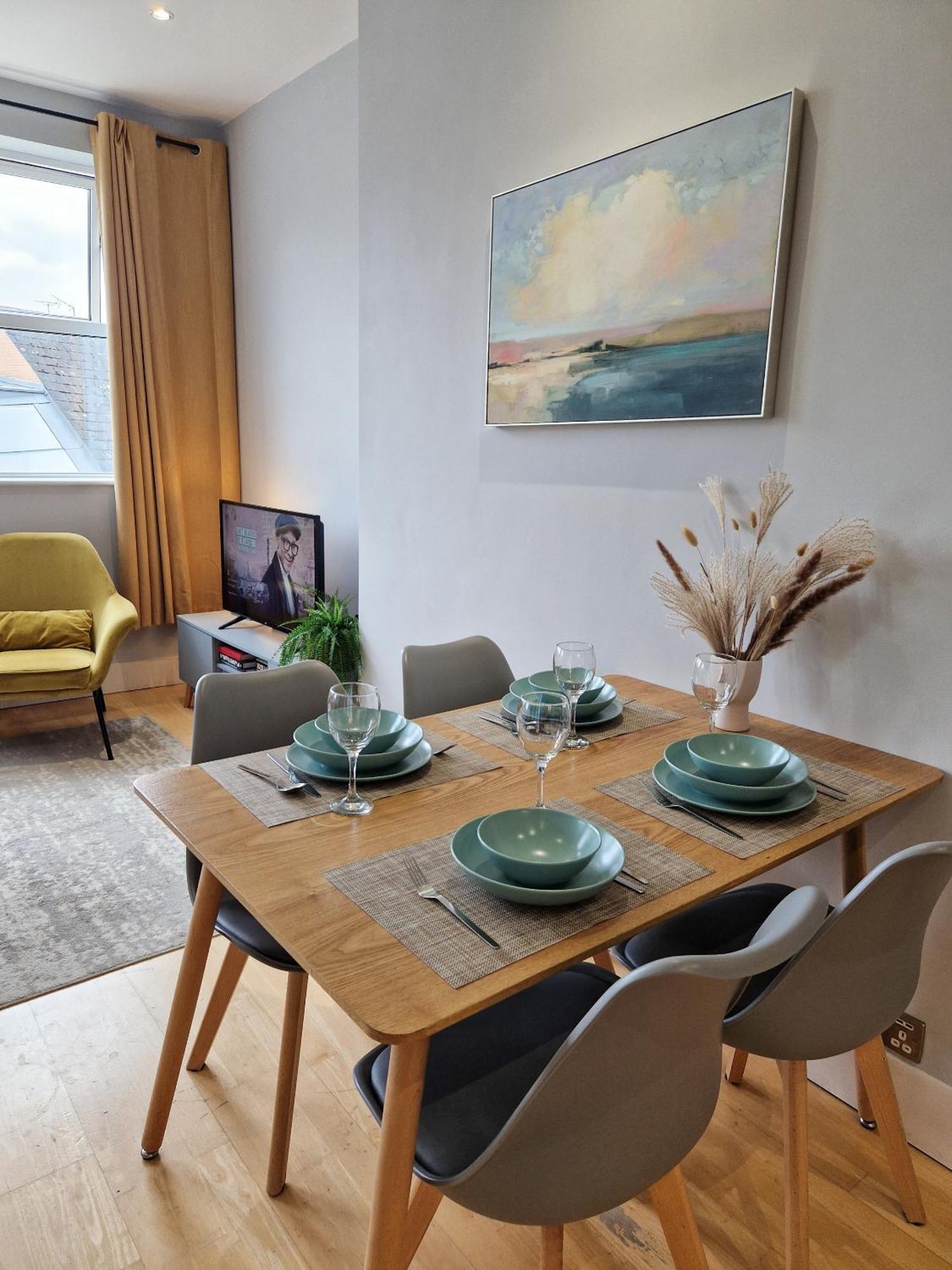 1-Bed Apartment, Close To Kensington Olympia With Free Wi-Fi & Netflix لندن المظهر الخارجي الصورة