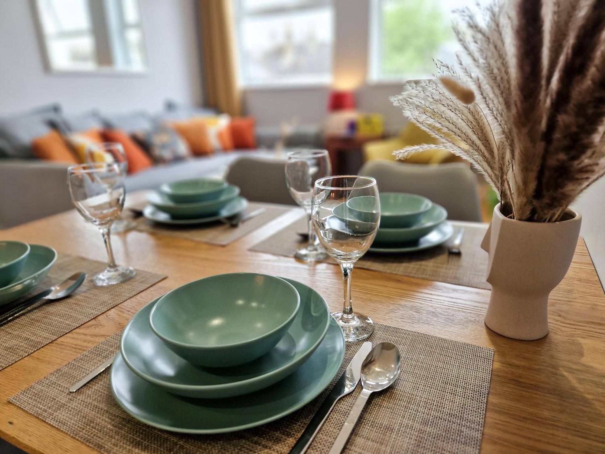 1-Bed Apartment, Close To Kensington Olympia With Free Wi-Fi & Netflix لندن المظهر الخارجي الصورة