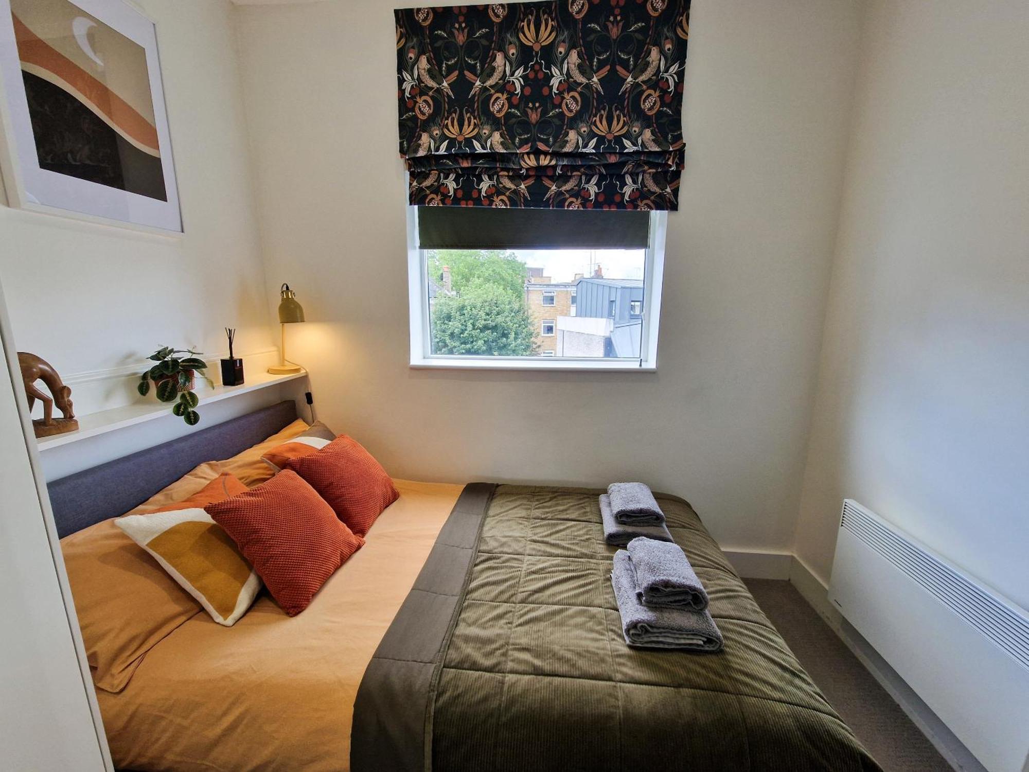 1-Bed Apartment, Close To Kensington Olympia With Free Wi-Fi & Netflix لندن المظهر الخارجي الصورة