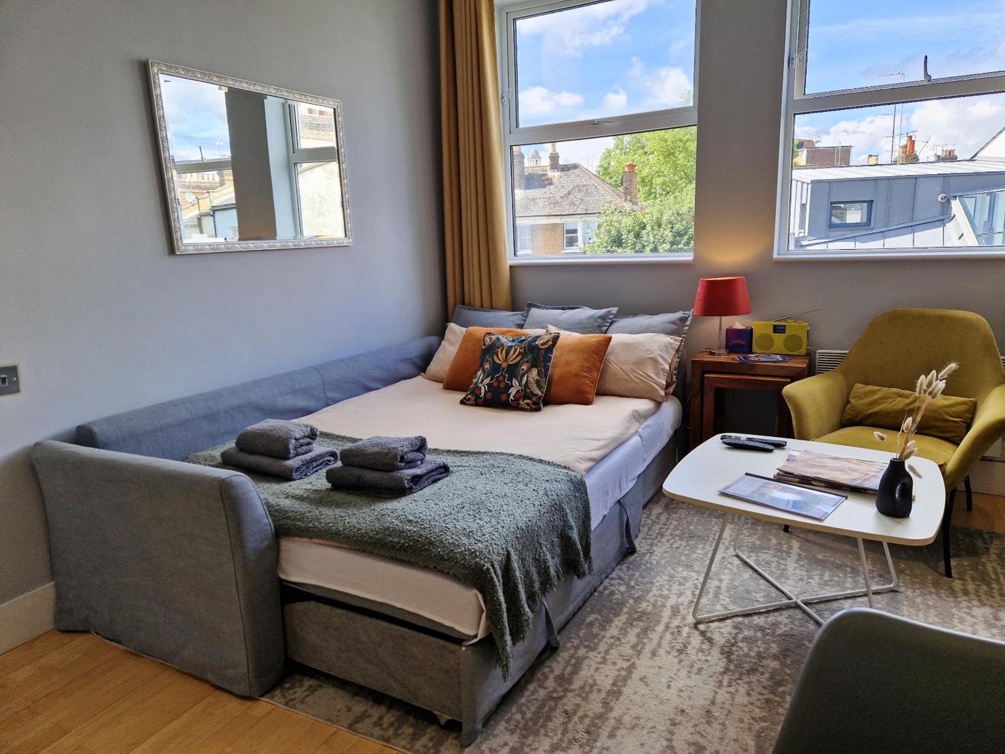 1-Bed Apartment, Close To Kensington Olympia With Free Wi-Fi & Netflix لندن المظهر الخارجي الصورة