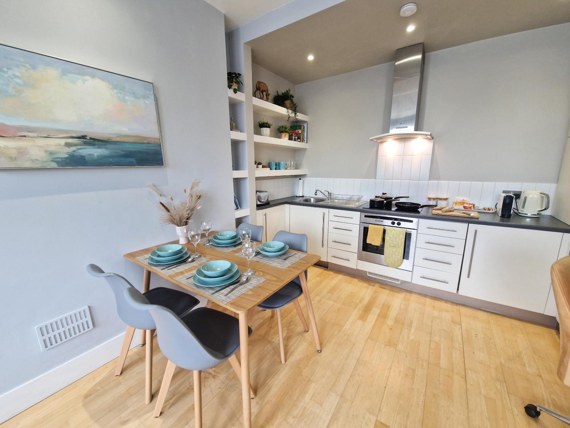 1-Bed Apartment, Close To Kensington Olympia With Free Wi-Fi & Netflix لندن المظهر الخارجي الصورة