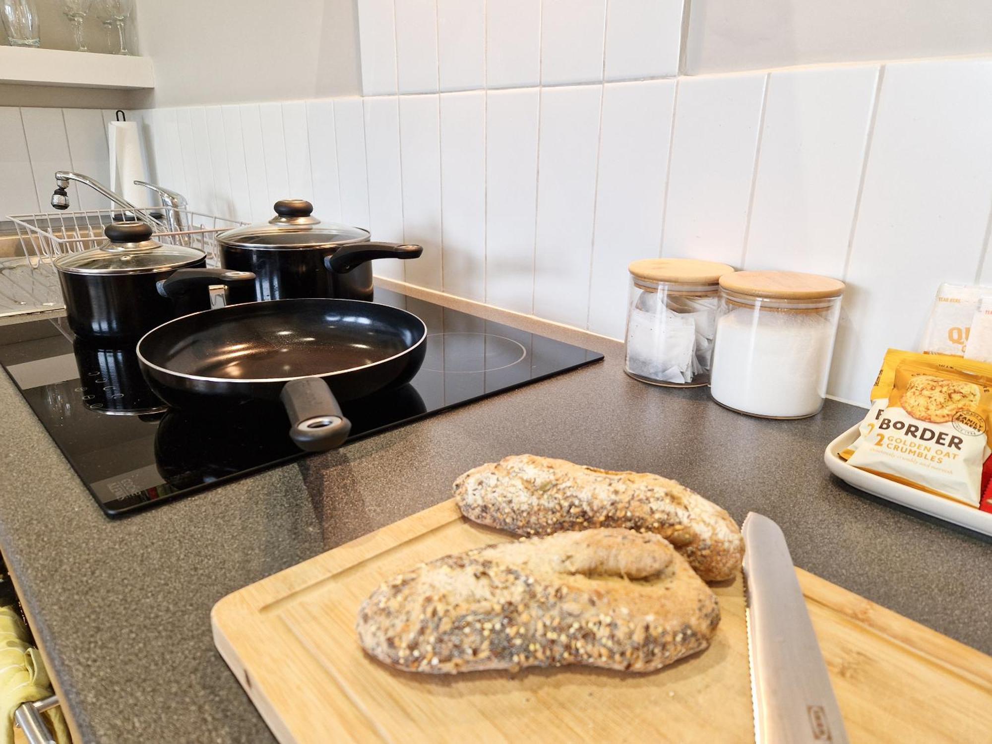 1-Bed Apartment, Close To Kensington Olympia With Free Wi-Fi & Netflix لندن المظهر الخارجي الصورة